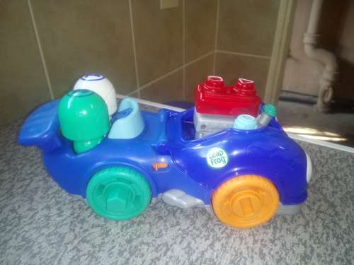 Melissa and Doug, LeapFrog & other educational toys for fine motor skills development